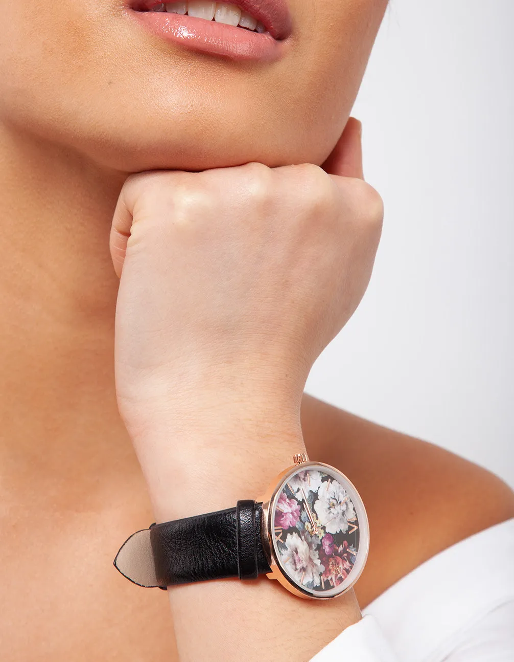 Black Floral PU-Strap Watch