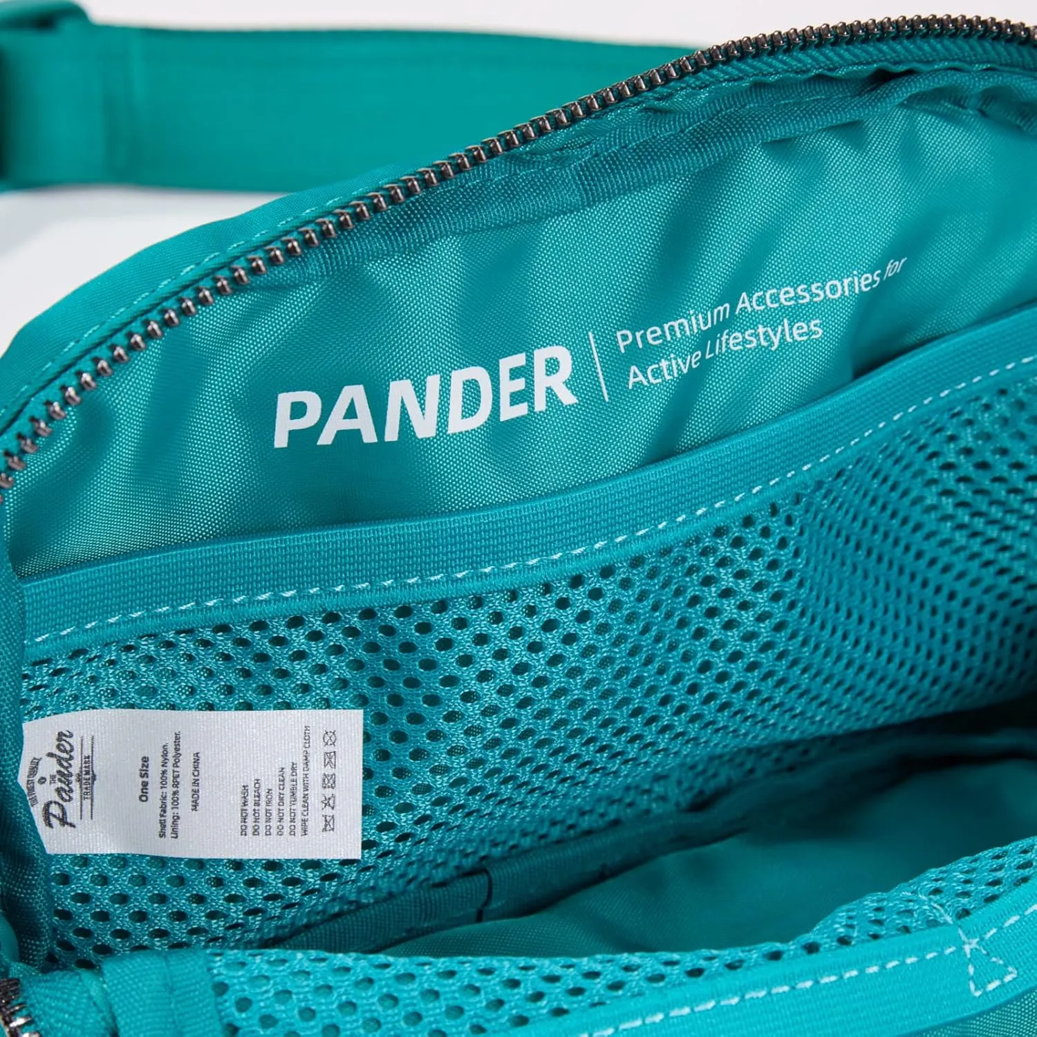 Pander Belt Bag for Women, Fashion Waist Packs, Crossbody Bags with Adjustable Strap (Kelly Green).
