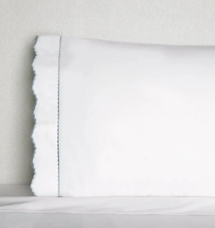 Pettine Bedding by Sferra