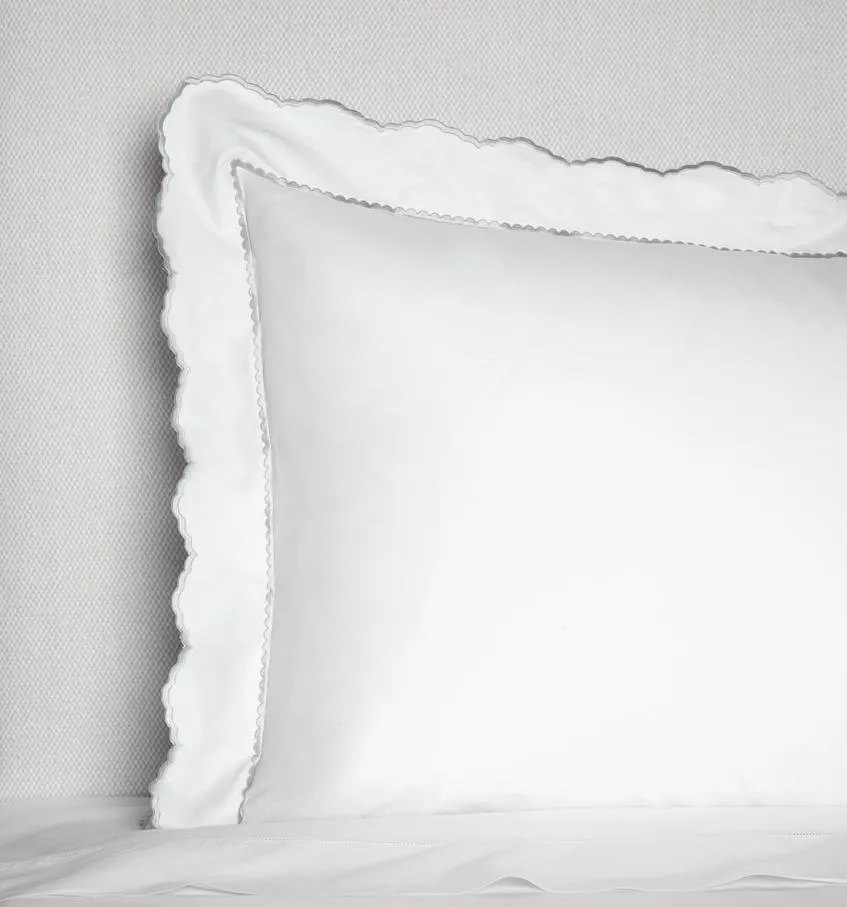 Pettine Bedding by Sferra