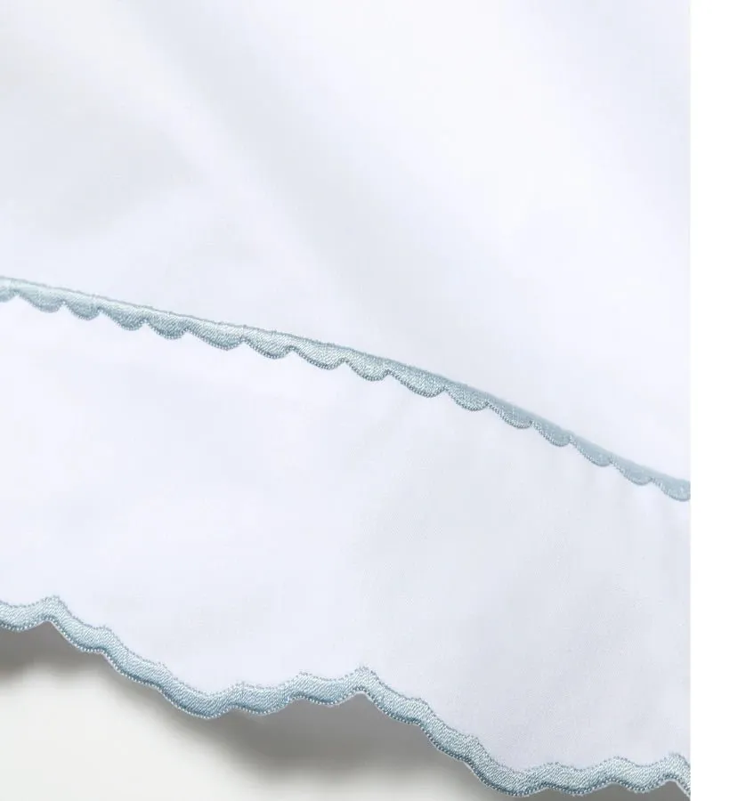 Pettine Bedding by Sferra